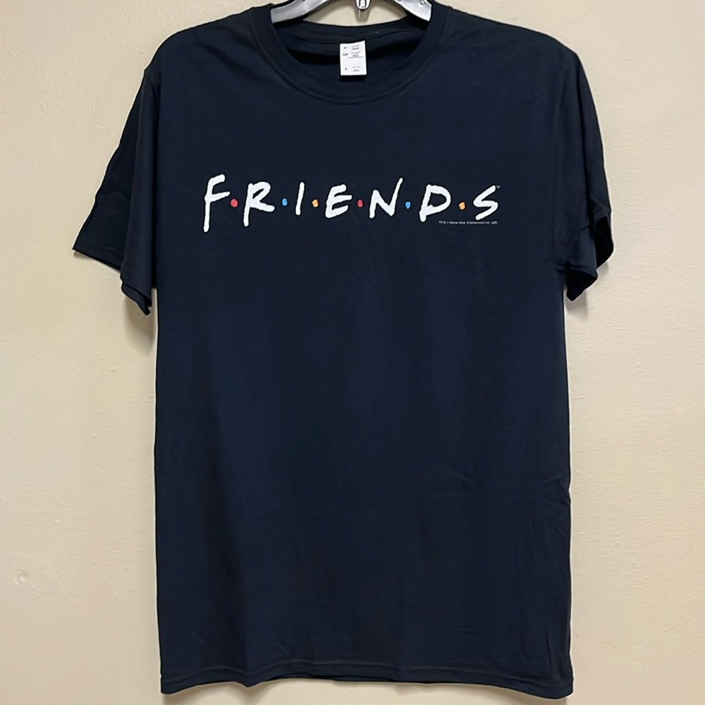 FRIENDS T-Shirt. NWOT!